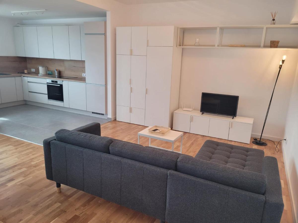 Apartment In Bucharest, Baneasa Green Area Exterior foto
